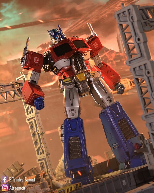 Threezero MDLX Transformers Optimus Prime Toy Photography By Effendee Samat  (1 of 16)